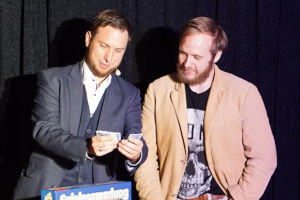 Zauberer Business Firmenevents Betriebfeier